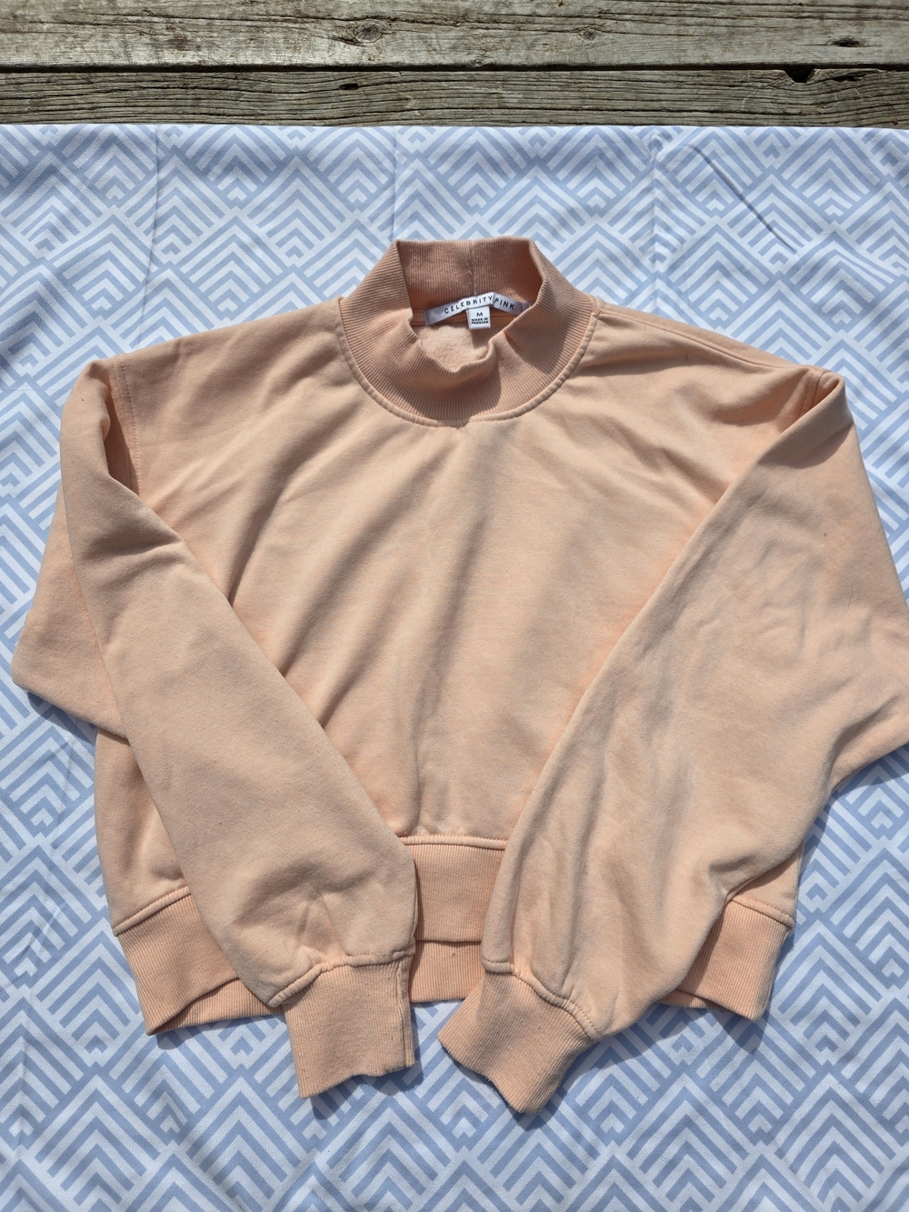 Peach Mock Neck Pullover Sweatshirt | Size Medium